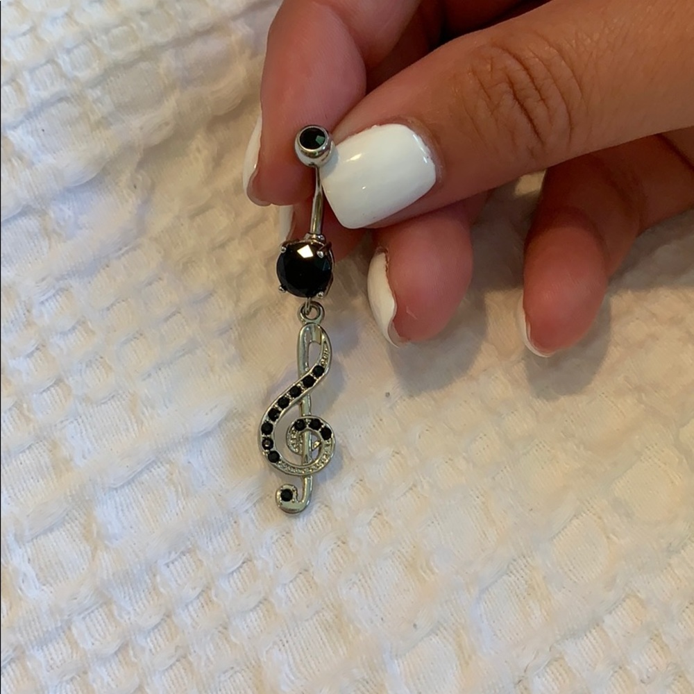 Treble Clef belly button ring
